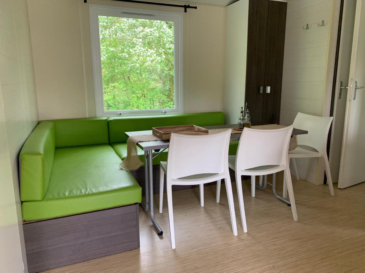 Camping De La Ferme Aux Anesses, Mobil Home Sofia2 Бресюир Экстерьер фото