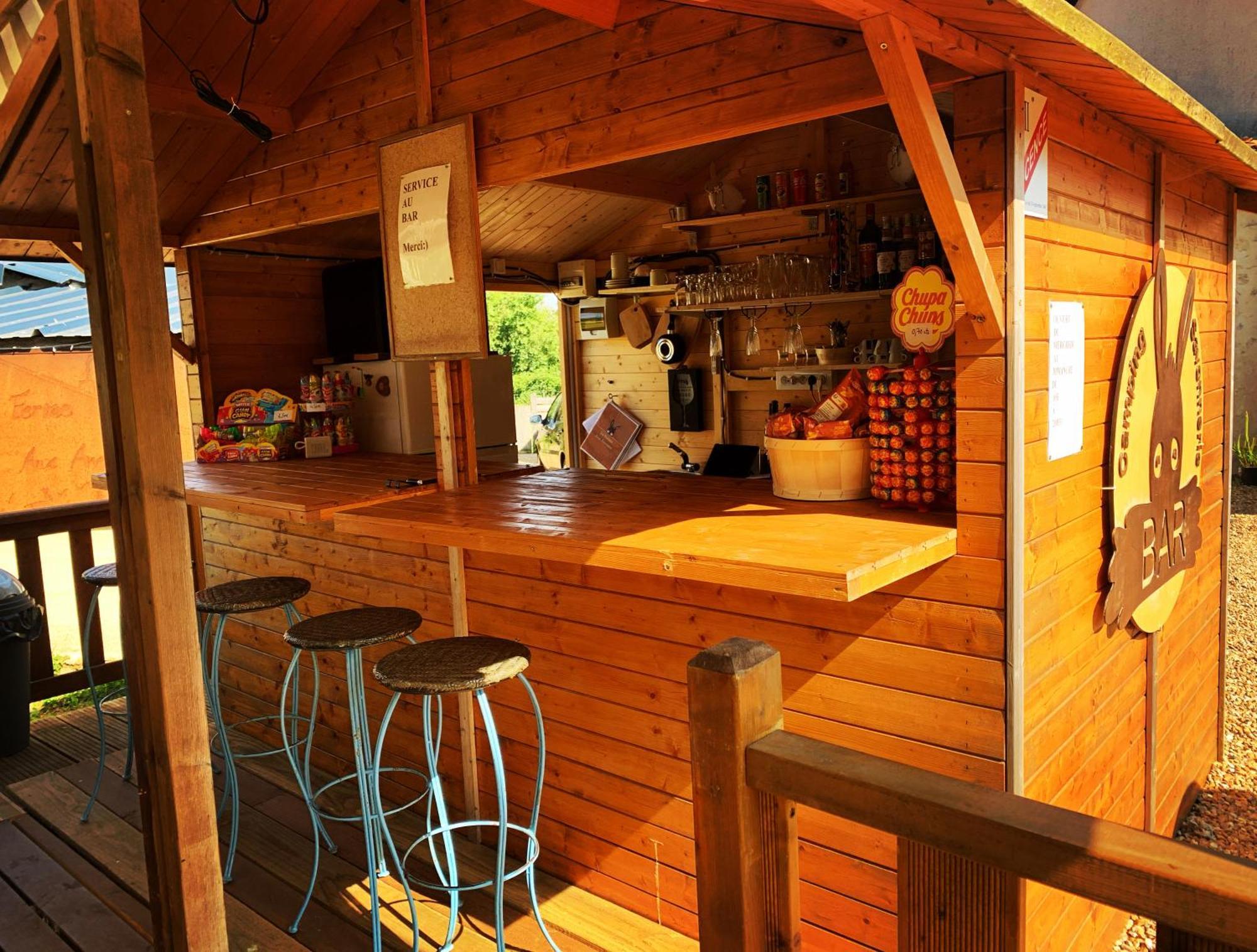 Camping De La Ferme Aux Anesses, Mobil Home Sofia2 Бресюир Экстерьер фото